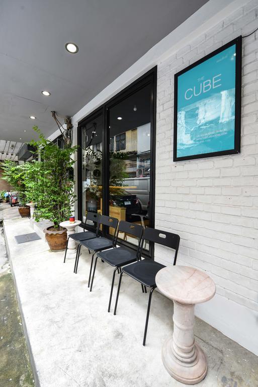 The Cube Hostel Silom Bangkok Ngoại thất bức ảnh